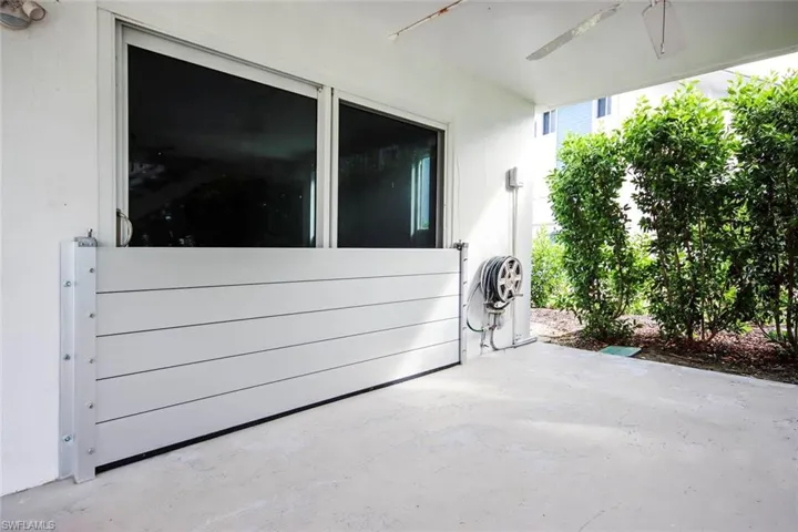 Showing flood panels