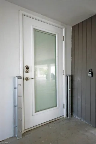 Showing flood panels