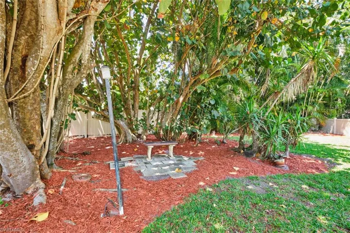 1901 Countess Ct, Naples Fl 34110