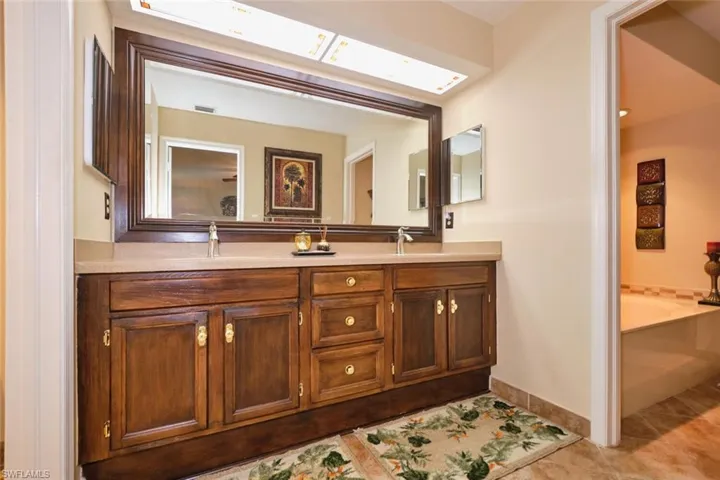 1901 Countess Ct, Naples Fl 34110