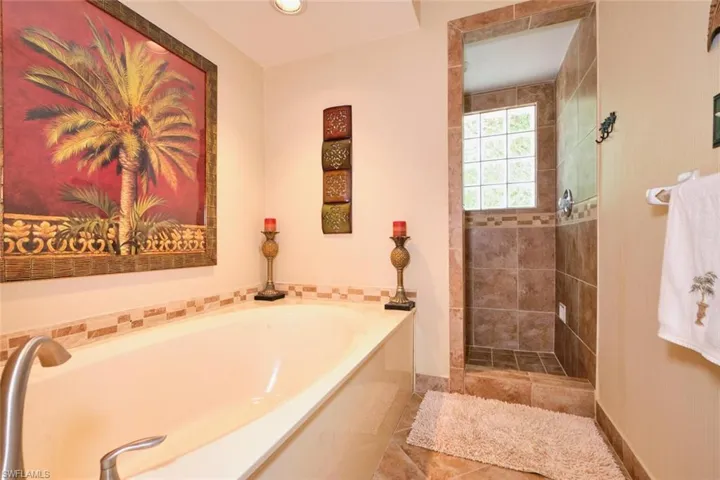1901 Countess Ct, Naples Fl 34110