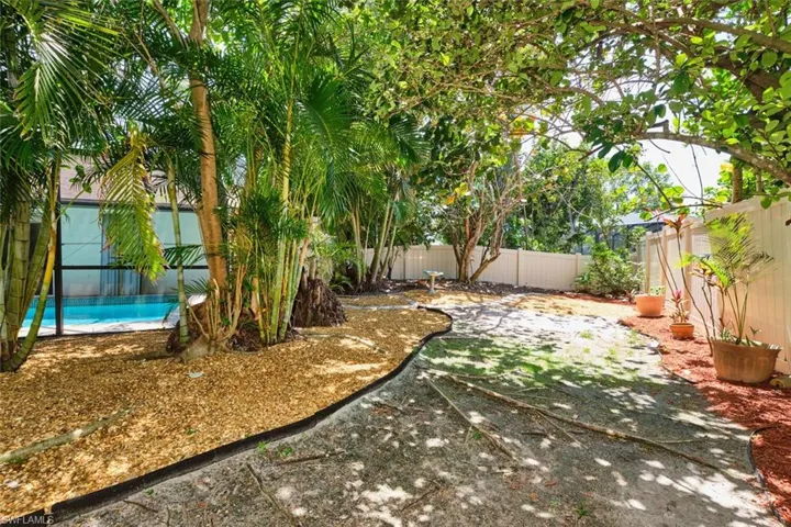 1901 Countess Ct, Naples Fl 34110