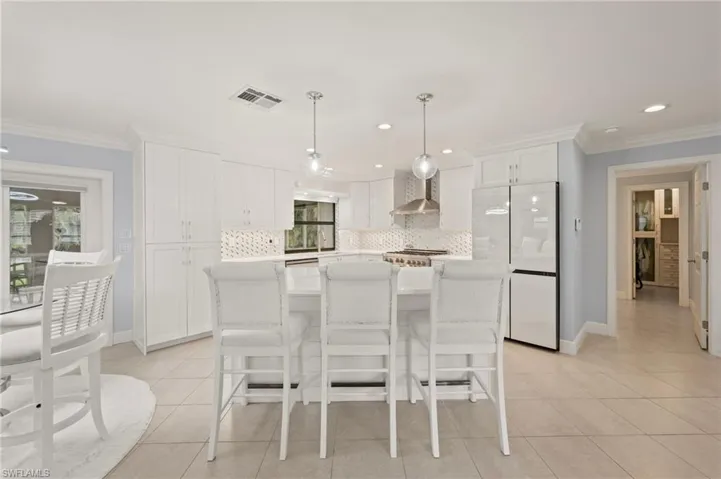 681  Astarias  CIR, Fort Myers, FL 33919