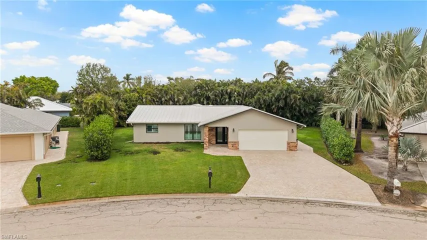 681  Astarias  CIR, Fort Myers, FL 33919