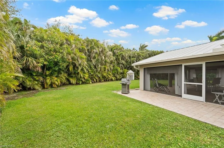 681  Astarias  CIR, Fort Myers, FL 33919