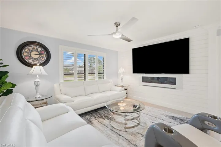 681  Astarias  CIR, Fort Myers, FL 33919
