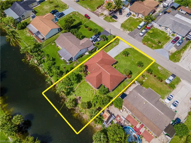 2100  55th SW ST, Naples, FL 34116
