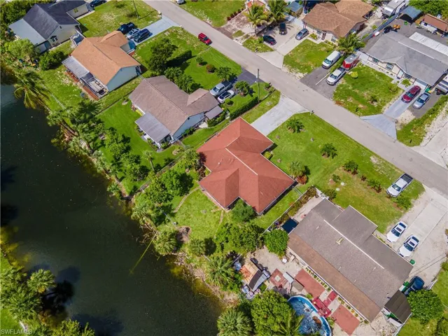 2100  55th SW ST, Naples, FL 34116