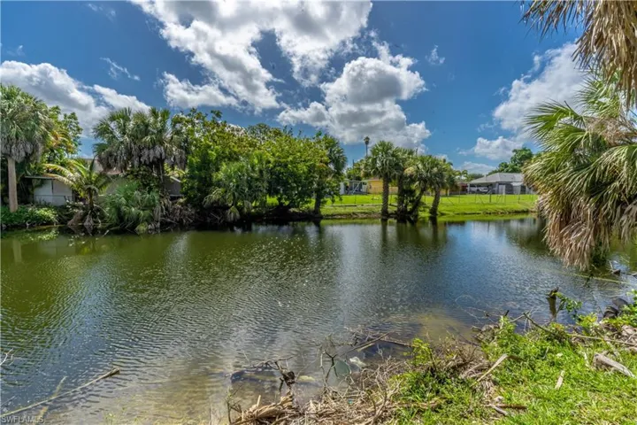 2100  55th SW ST, Naples, FL 34116