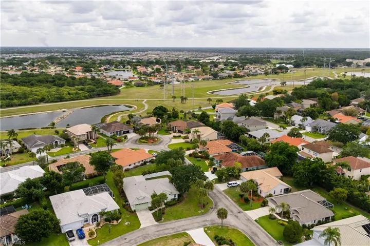 12781 Meadow Pine Ln, Fort Myers, Florida 33913