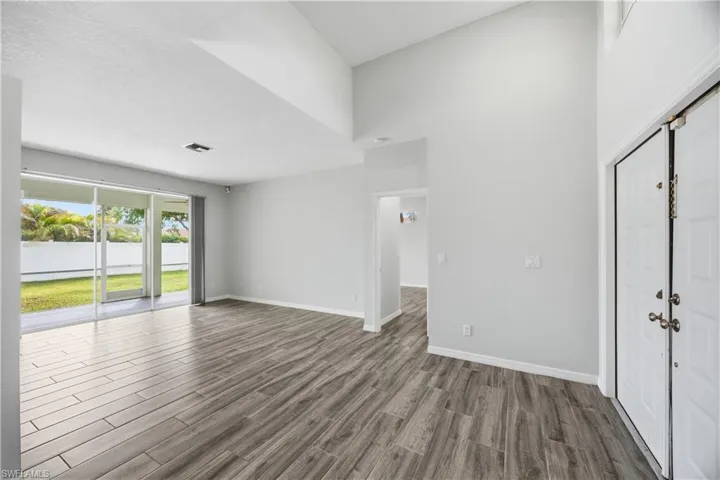 12781 Meadow Pine Ln, Fort Myers, Florida 33913