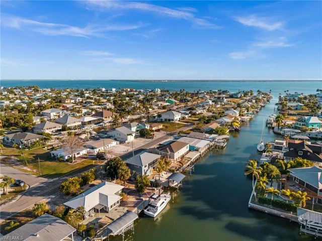 Quick Deep Direct Access to Gulf of America