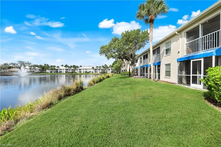 834 Gulf Pavilion Dr # 204, Naples, Florida 34108