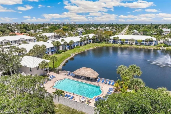 834 Gulf Pavilion Dr # 204, Naples, Florida 34108