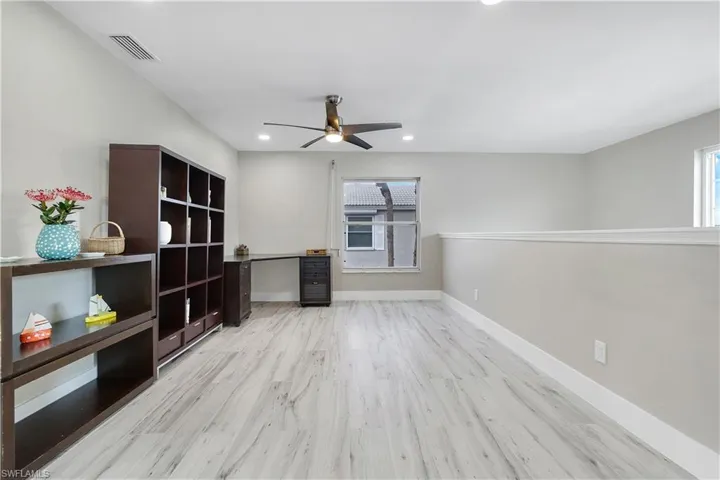 834 Gulf Pavilion Dr # 204, Naples, Florida 34108