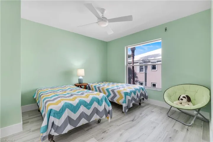 834 Gulf Pavilion Dr # 204, Naples, Florida 34108
