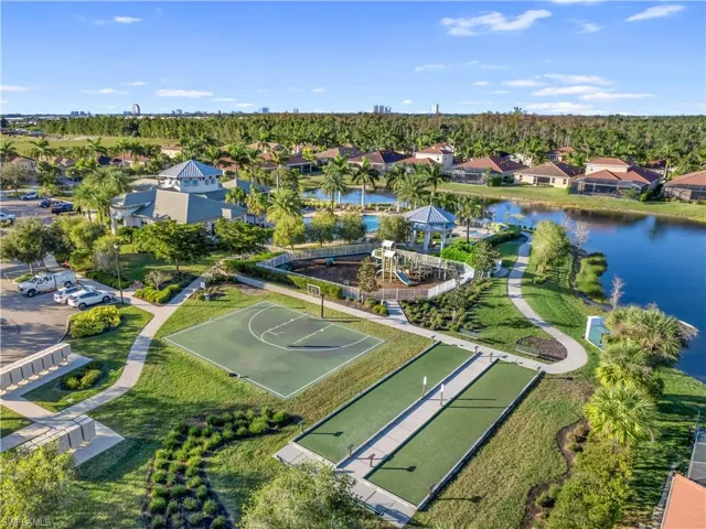3068  Royal Gardens  AVE, Fort Myers, FL 33916