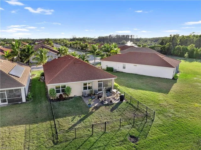 3068  Royal Gardens  AVE, Fort Myers, FL 33916