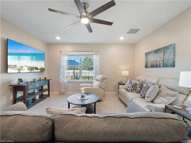 3068  Royal Gardens  AVE, Fort Myers, FL 33916