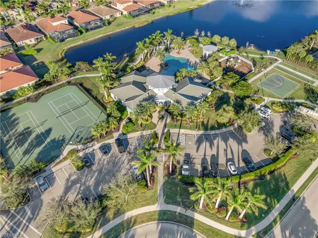 3068  Royal Gardens  AVE, Fort Myers, FL 33916