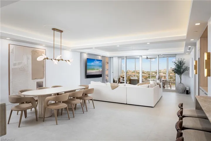 410 Flagship Dr 903, Naples, Florida 34108