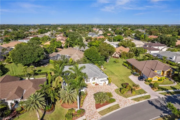 22  Timberland S CIR, Fort Myers, FL 33919