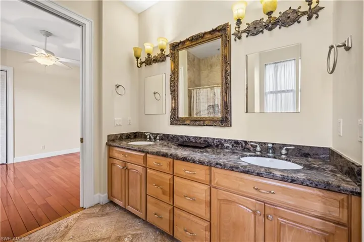 22  Timberland S CIR, Fort Myers, FL 33919
