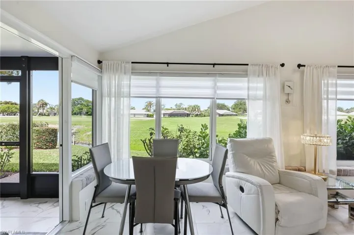 1034 Forest Lakes Dr 10c, Naples, Florida 34105