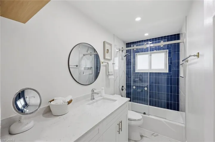 1034 Forest Lakes Dr 10c, Naples, Florida 34105