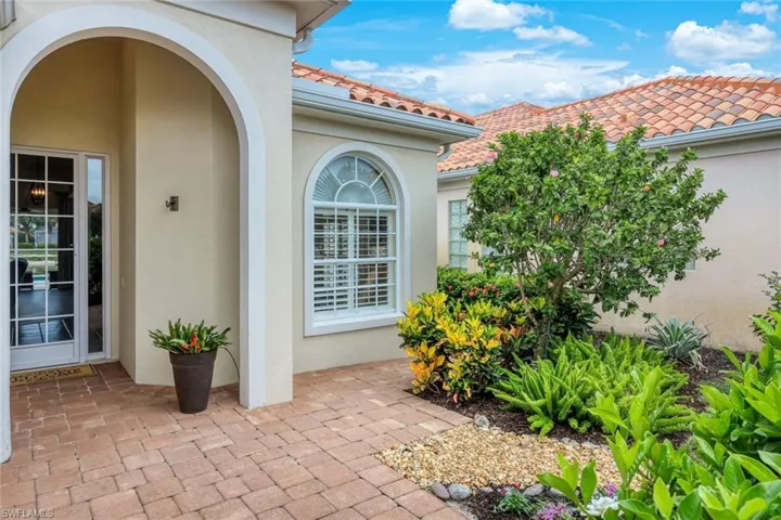 3232 Benicia Ct, Naples, Florida 34109