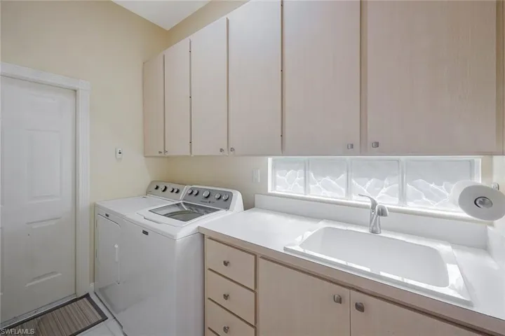 3232 Benicia Ct, Naples, Florida 34109