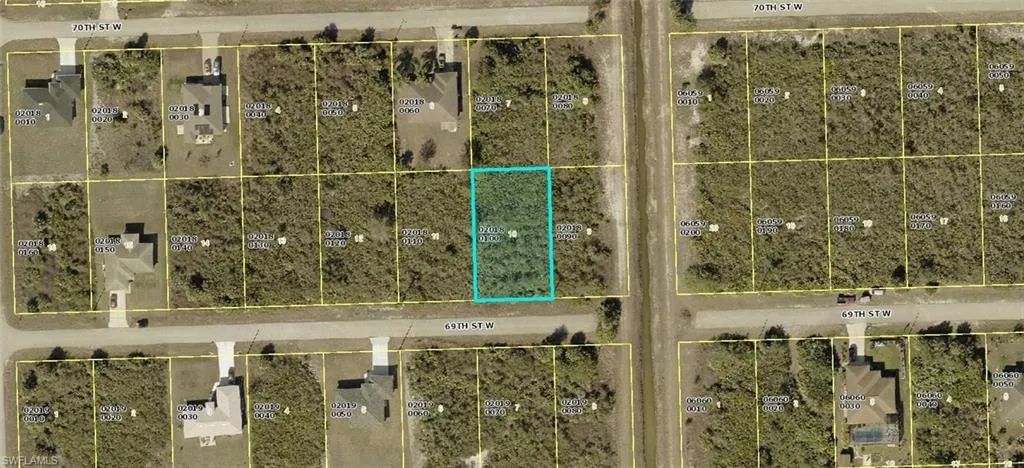 2902  69th W ST, Lehigh Acres, FL 33971