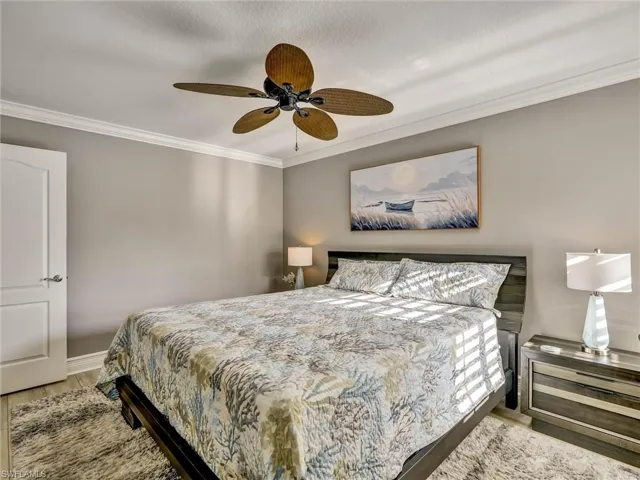 4533 Paseo Avila, Naples, Florida 34109