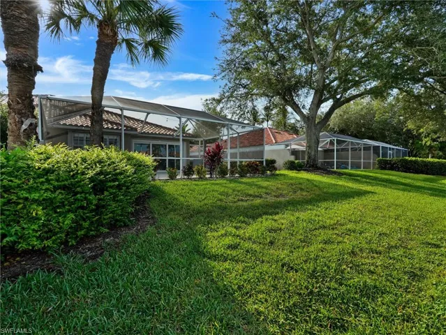 4533 Paseo Avila, Naples, Florida 34109