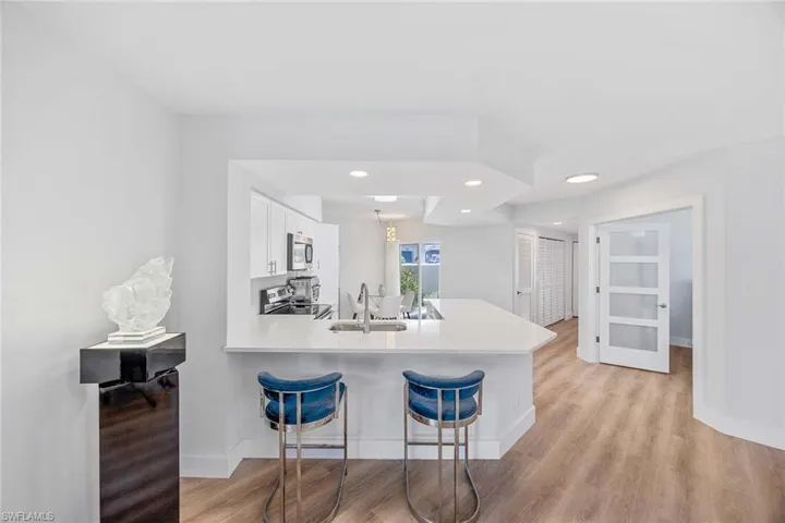 5040  Cedar Springs  DR, Naples, FL 34110