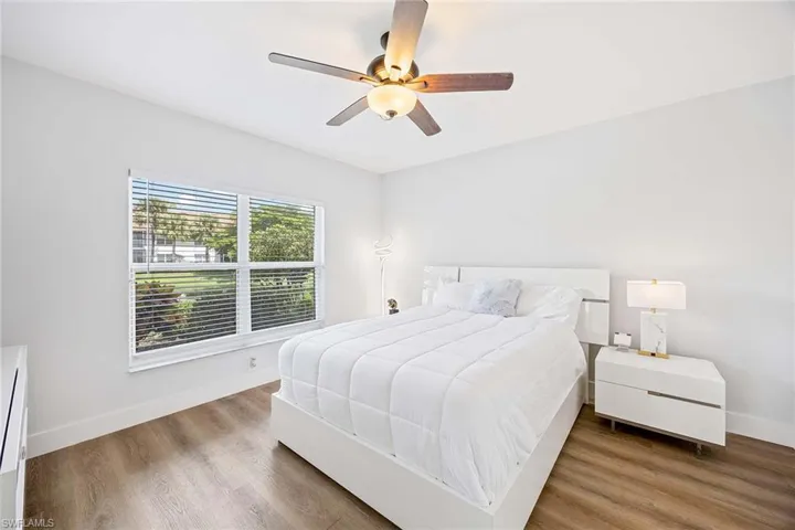 5040  Cedar Springs  DR, Naples, FL 34110