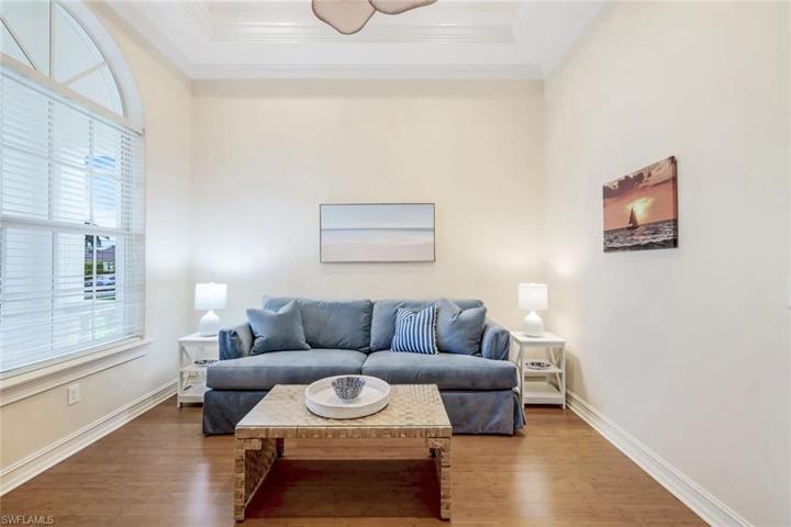 Spacious Den perfect as a back-up guest bedroom, home office, hobby space, or exercise room