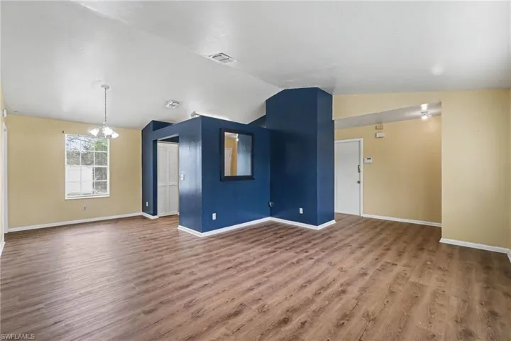 514 Palmetto Ave, Lehigh Acres, Florida 33972