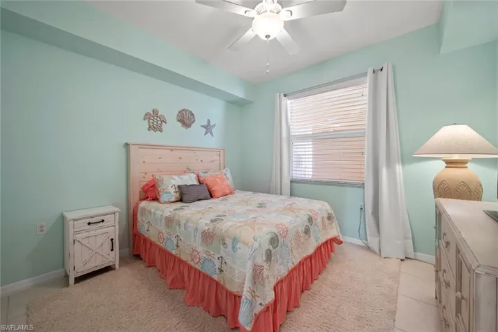 Guest bedroom
