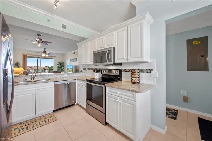 Updated Kitchen w/ SS appliances,  Granite Countertops