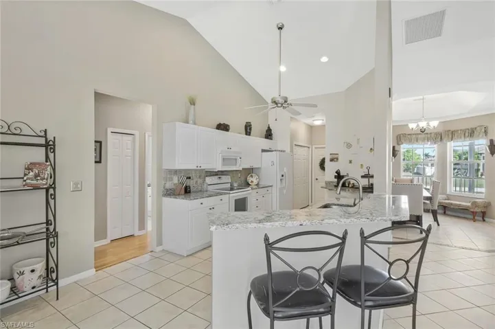 3830 Sw 15th Pl, Cape Coral, Florida 33914