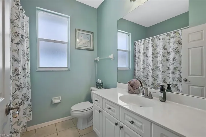 3830 Sw 15th Pl, Cape Coral, Florida 33914