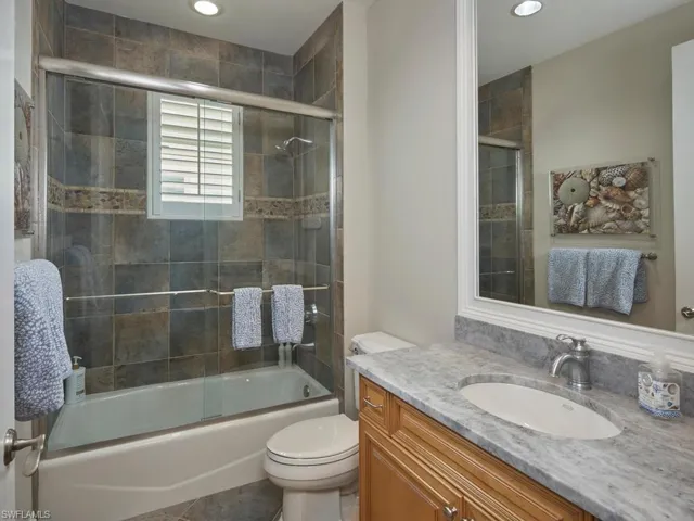1001 10th Ave S D2, Naples, Florida 34102