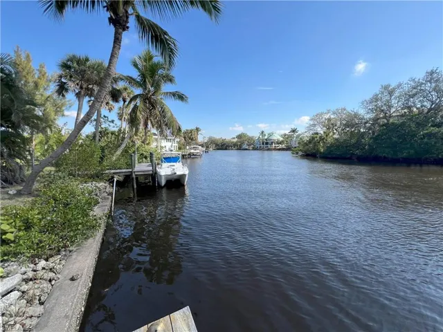 27540-27544 Big Bend Rd, Bonita Springs, Florida 34134