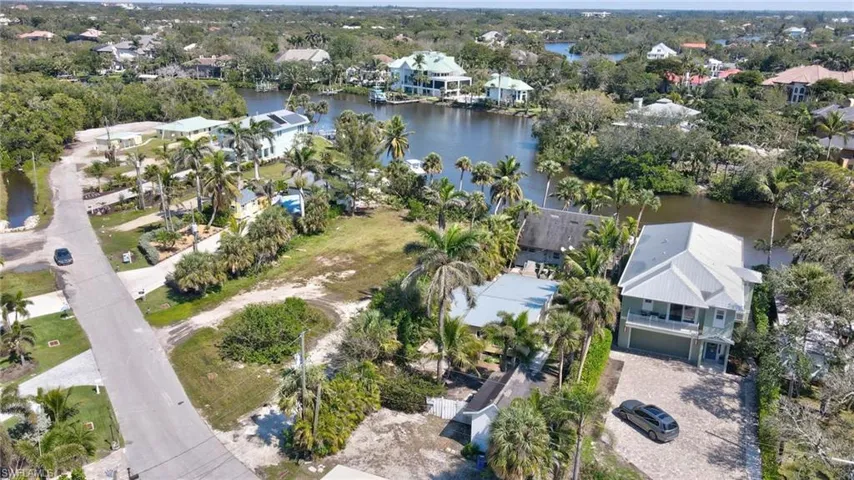 27540-27544 Big Bend Rd, Bonita Springs, Florida 34134