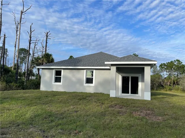 8029  SANDY  CIR, Labelle, FL 33935