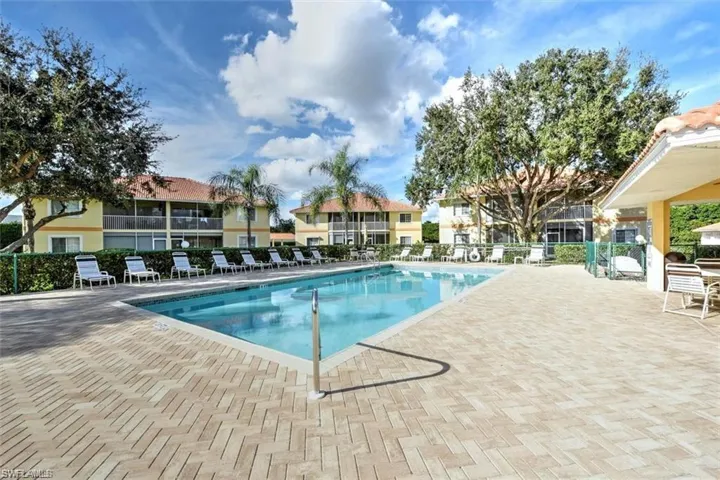 1723 Reuven Cir 2004, Naples, Florida 34112