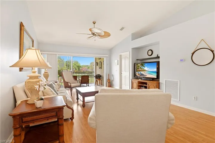 1723 Reuven Cir 2004, Naples, Florida 34112