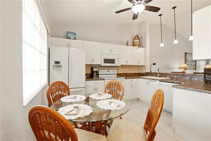 1723 Reuven Cir 2004, Naples, Florida 34112