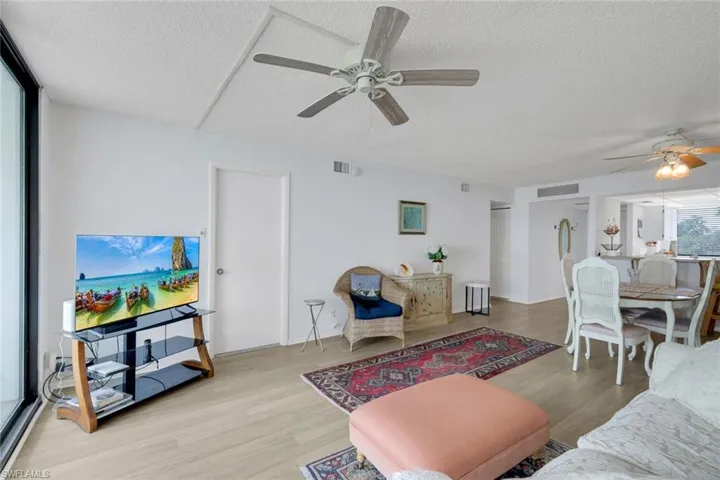 4253 Bay Beach Ln F1, Fort Myers Beach, Florida 33931